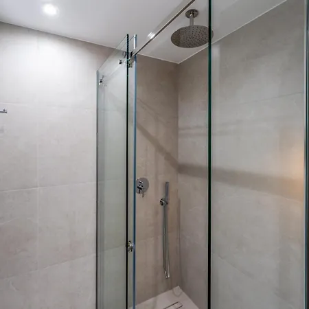 Ortus 2* Sarandë